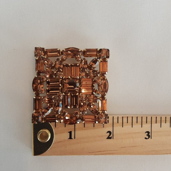 Vintage Square Topaz Crystal Brooch by Weiss - Picture 4 of 4
